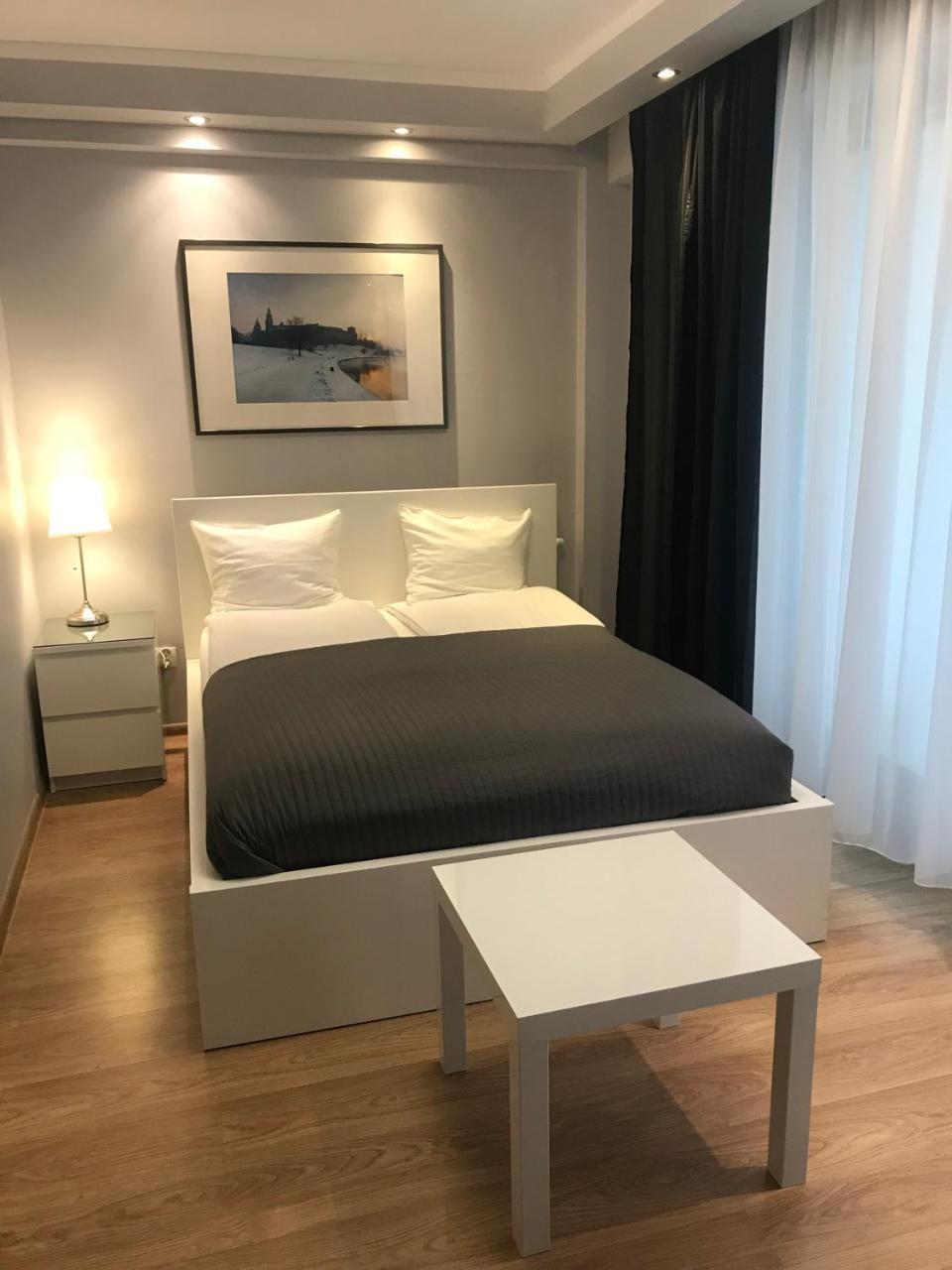 Krakow Apartments - Friedleina Studio Apartments Екстер'єр фото